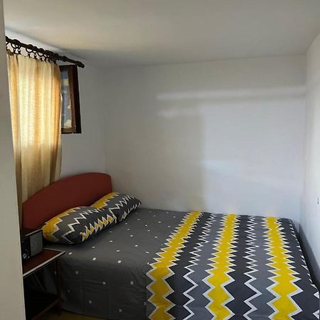 A & A Apartman Подгориця Екстер'єр фото