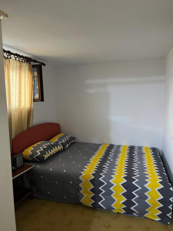 A & A Apartman Подгориця Екстер'єр фото