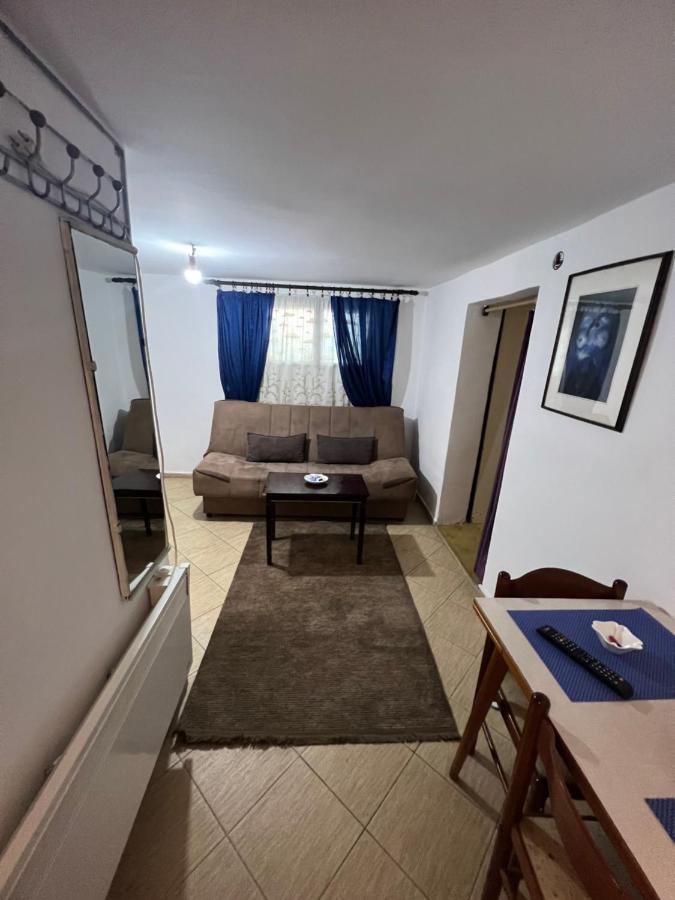 A & A Apartman Подгориця Екстер'єр фото